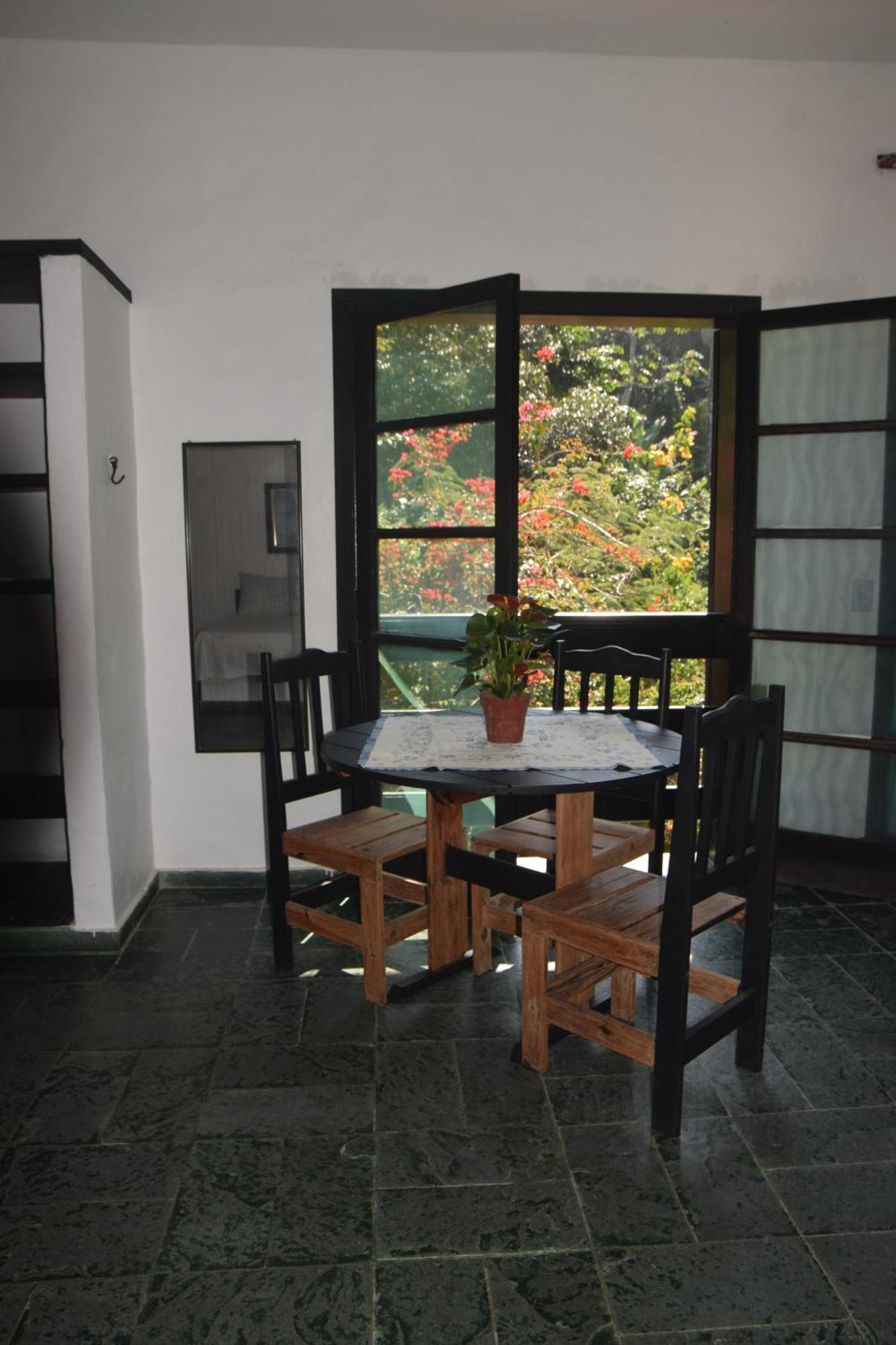 Chales Suites Ubatuba Paradise Toninhas Exterior photo