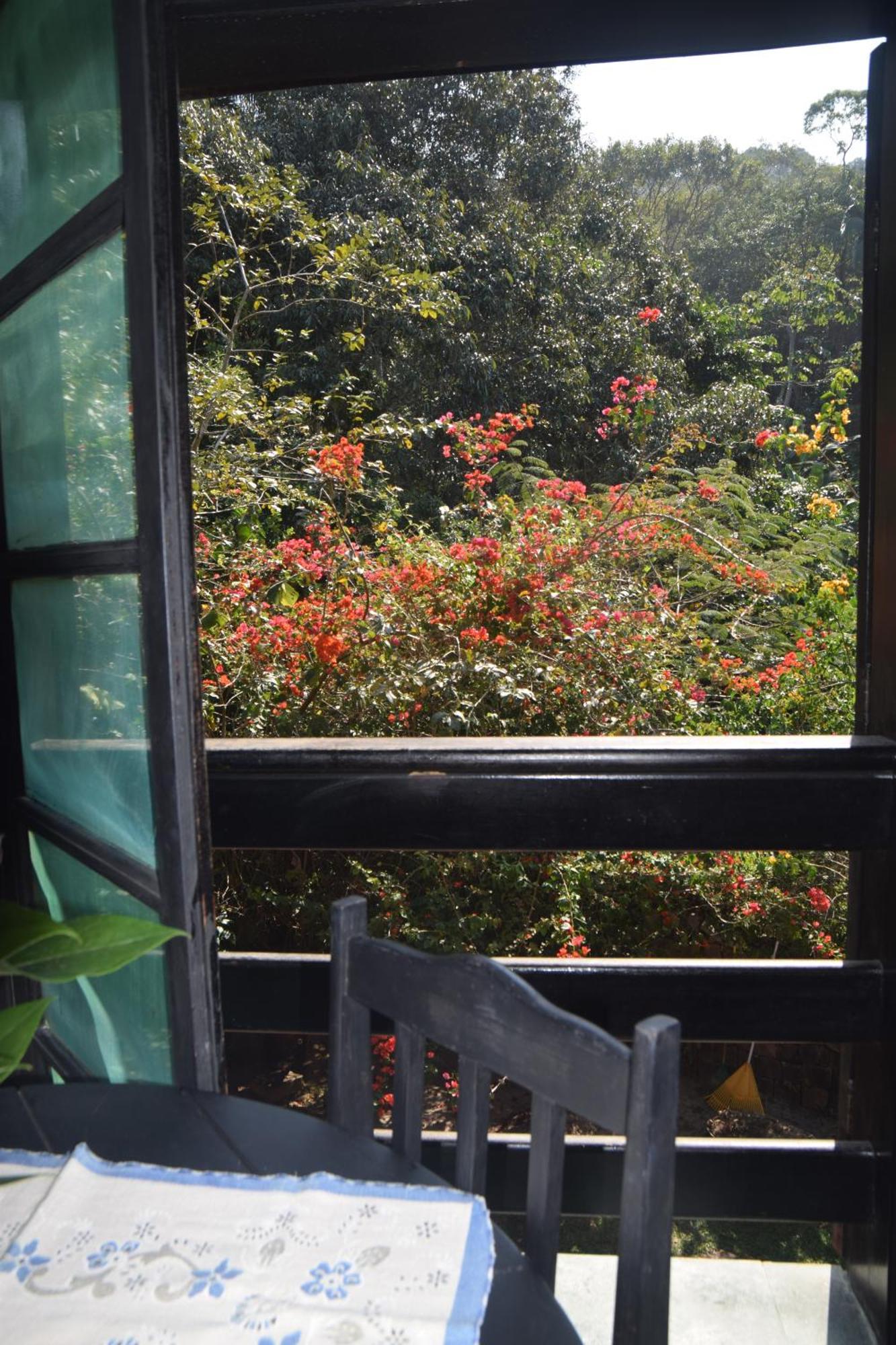 Chales Suites Ubatuba Paradise Toninhas Exterior photo